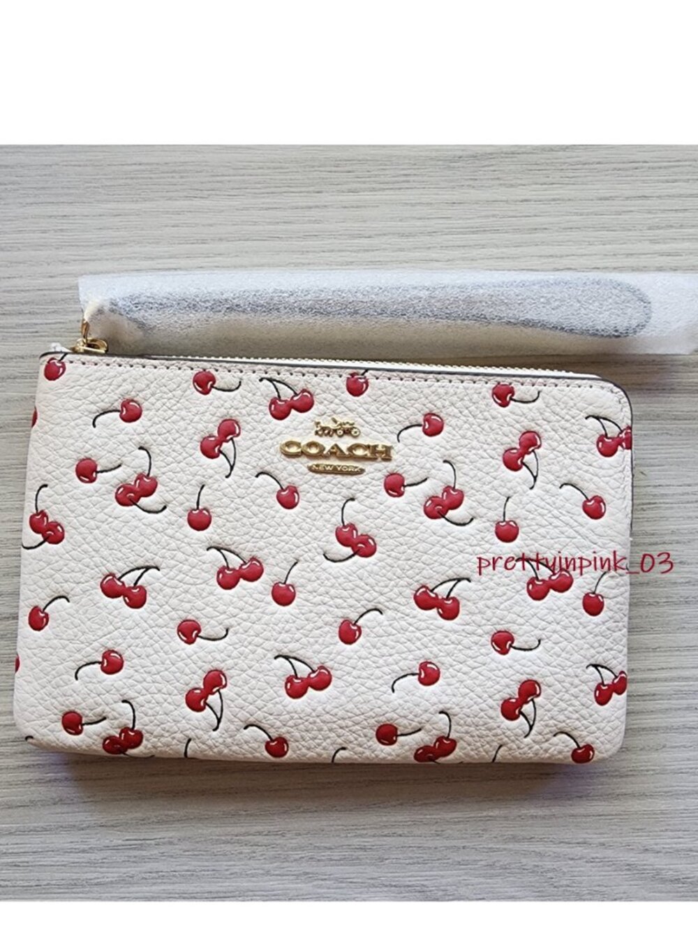COACH Corner Zip Wristlet With Cherry Print Pebble Leather Chalk Multi CEX82 NWT